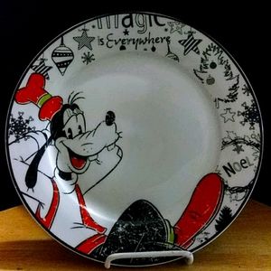 Goofy Disney Plate